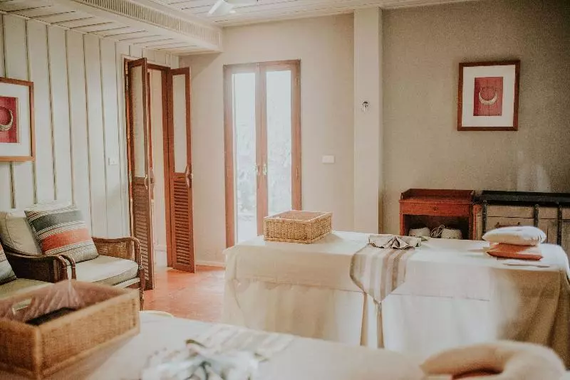 ホテル Burasari Heritage Luang Prabang