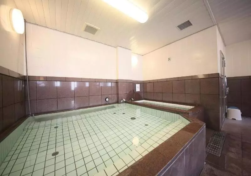 Apa Hotel Yokohama Kannai