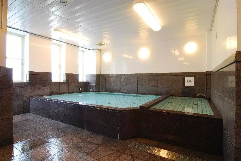 Apa Hotel Yokohama Kannai