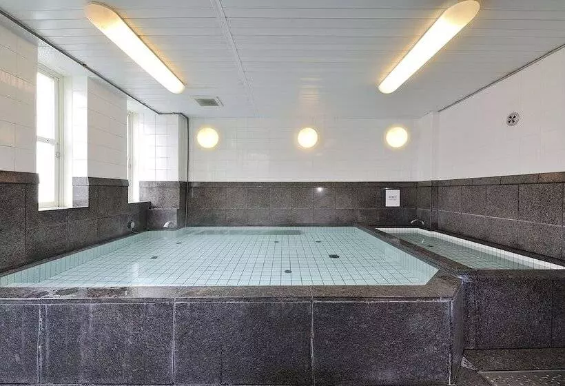 Apa Hotel Yokohama Kannai