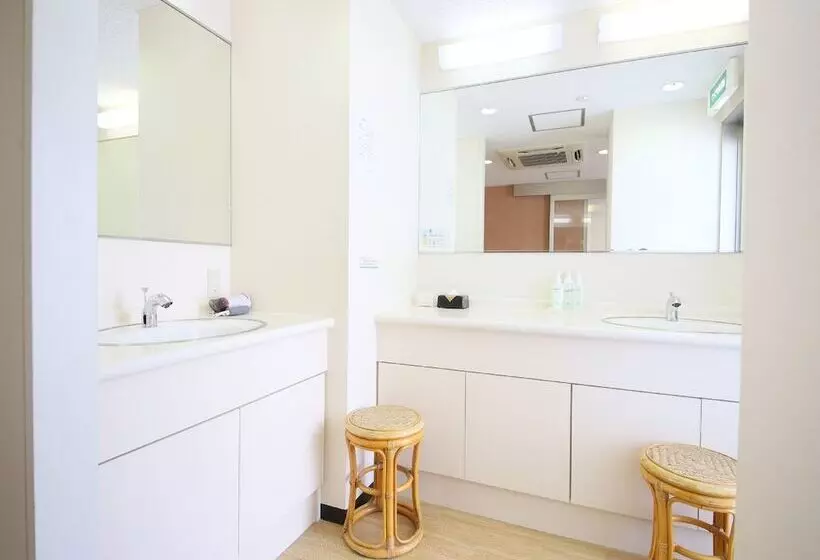 Apa Hotel Yokohama Kannai