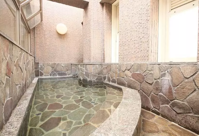 Apa Hotel Yokohama Kannai