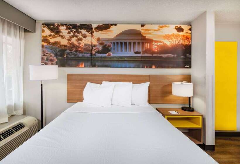 酒店 Days Inn By Wyndham Charlottesville/university Area