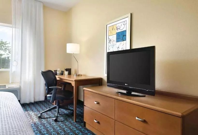 هتل Amerivu Inn And Suites