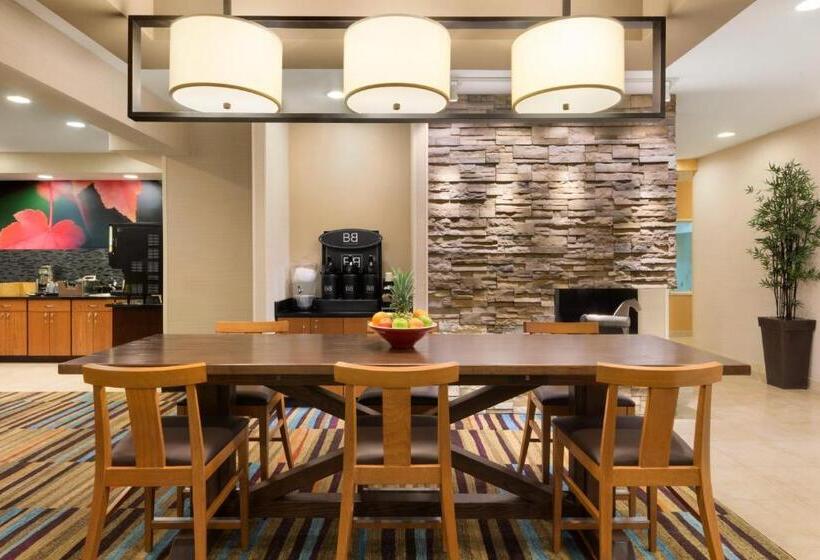 فندق Amerivu Inn And Suites