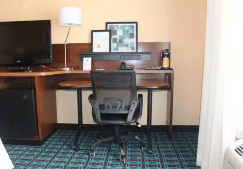 Отель Fairfield Inn Orangeburg