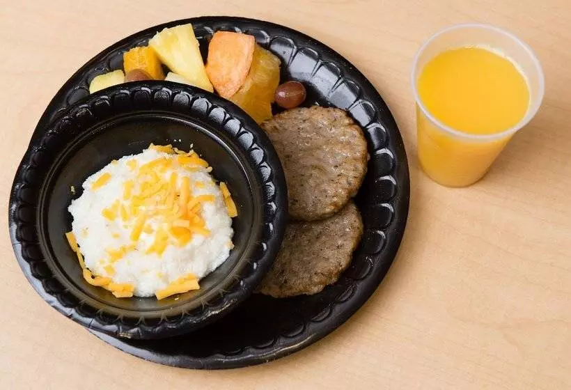 Отель Fairfield Inn Orangeburg