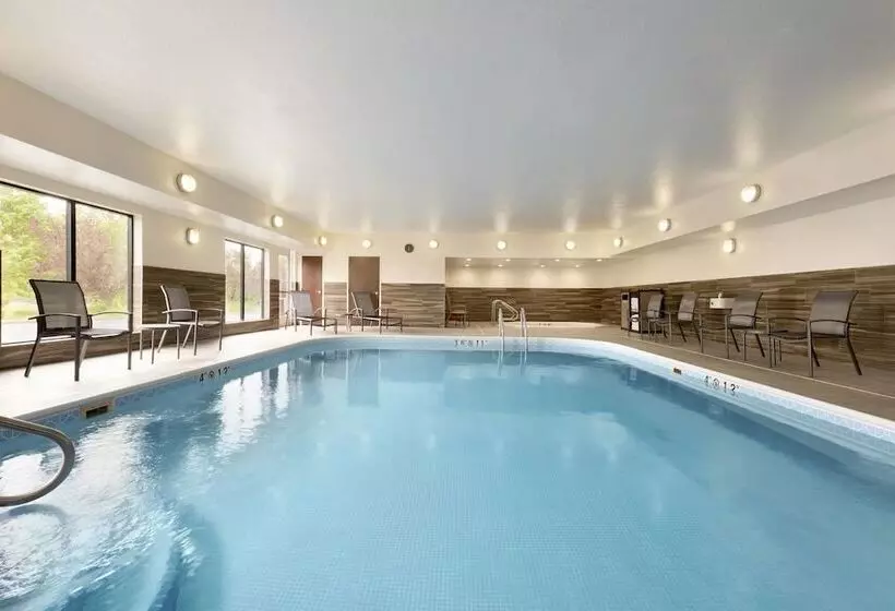 호텔 Fairfield Inn & Suites Hartford Manchester