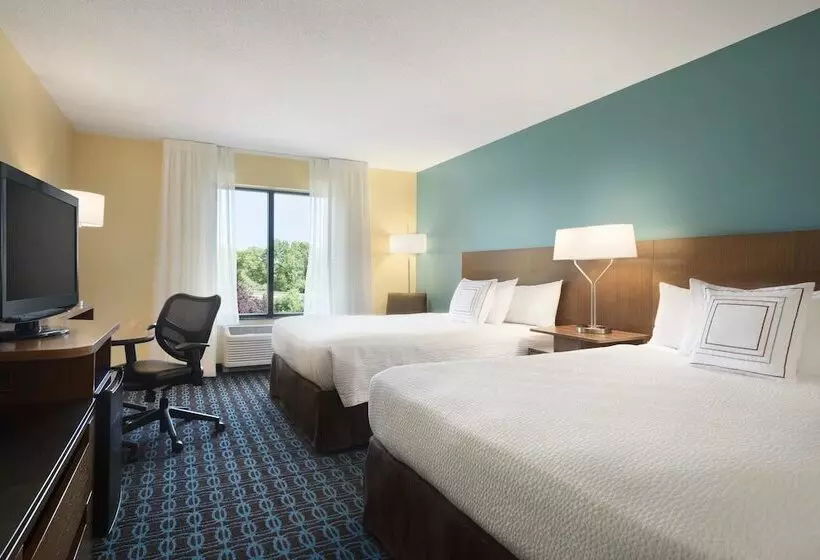 בית מלון כפרי Fairfield Inn & Suites Hartford Manchester