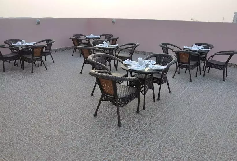 Fortune Plaza Hotel, Dubai Airport