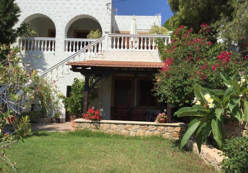 בית מלון כפרי Irene