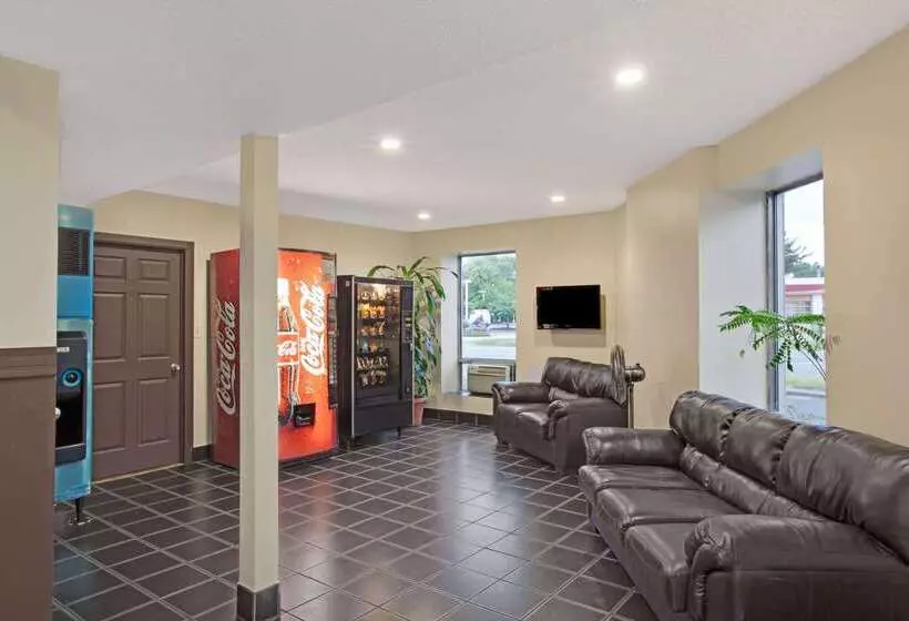 Отель Knights Inn Of Pine Brook