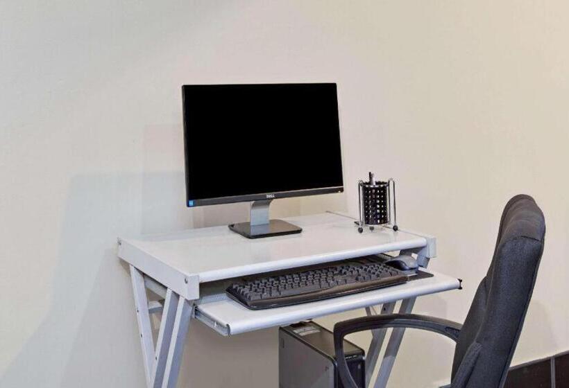 酒店 Knights Inn Of Pine Brook