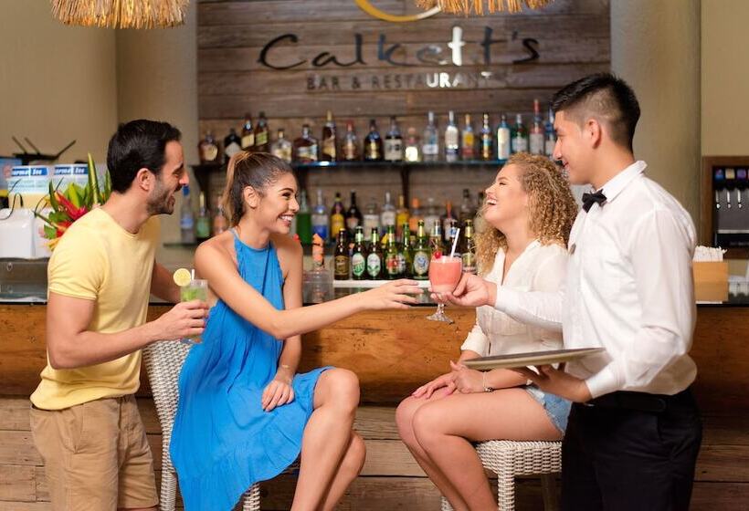 هتل Mayan Princess Beach & Dive Resort All Inclusive