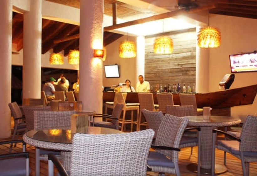 هتل Mayan Princess Beach & Dive Resort All Inclusive