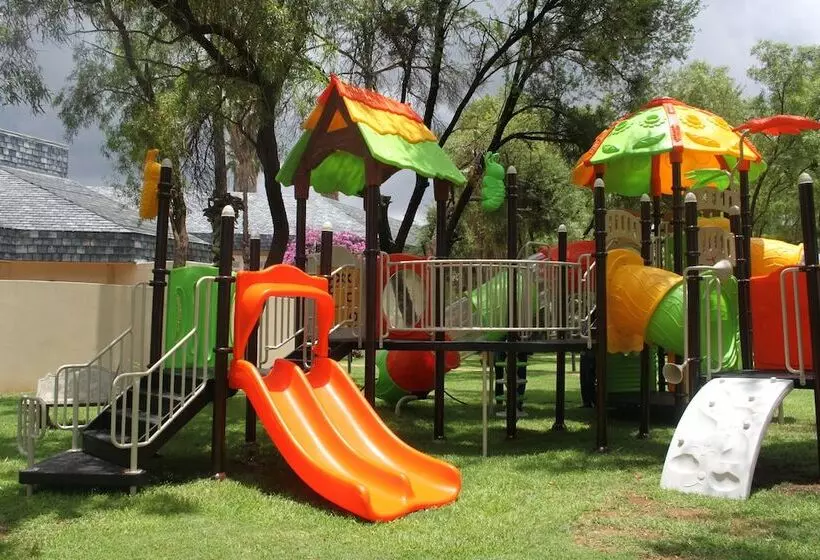 호텔 Peermont Walmont At Mmabatho Palms