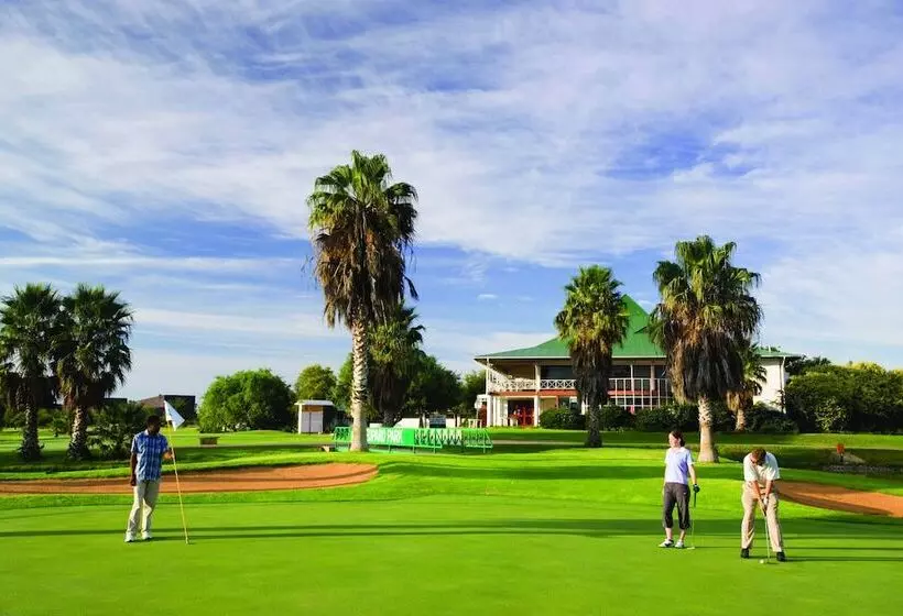 호텔 Peermont Walmont At Mmabatho Palms