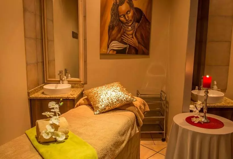 호텔 Peermont Walmont At Mmabatho Palms