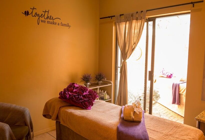 בית מלון כפרי Peermont Walmont At Mmabatho Palms