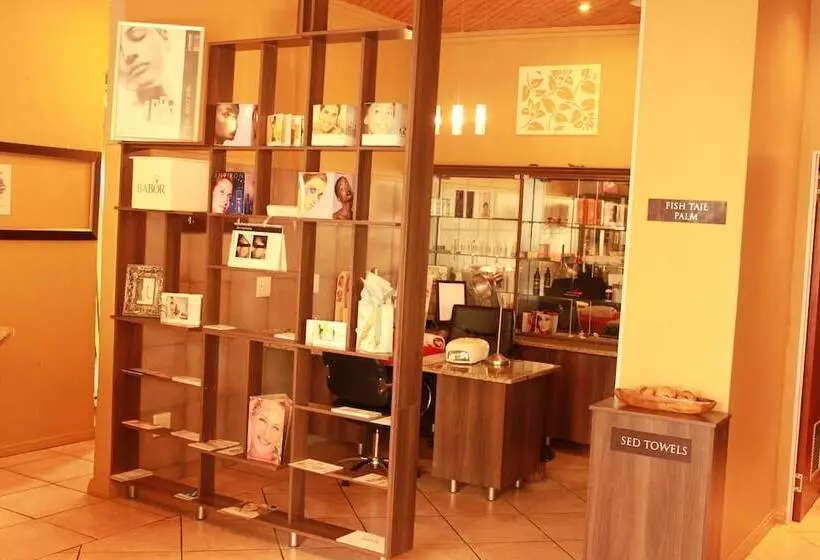 호텔 Peermont Walmont At Mmabatho Palms