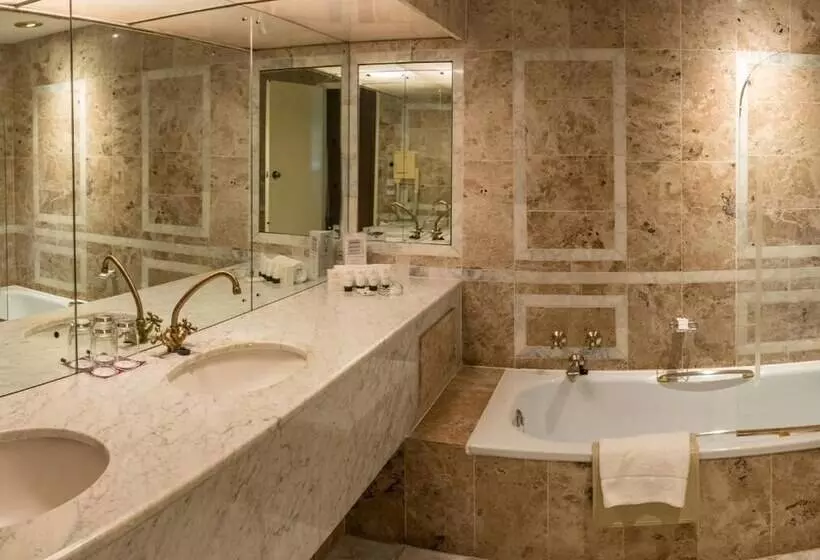 호텔 Peermont Walmont At Mmabatho Palms