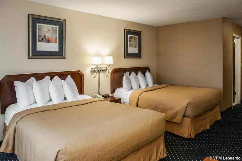 호텔 Quality Inn & Suites