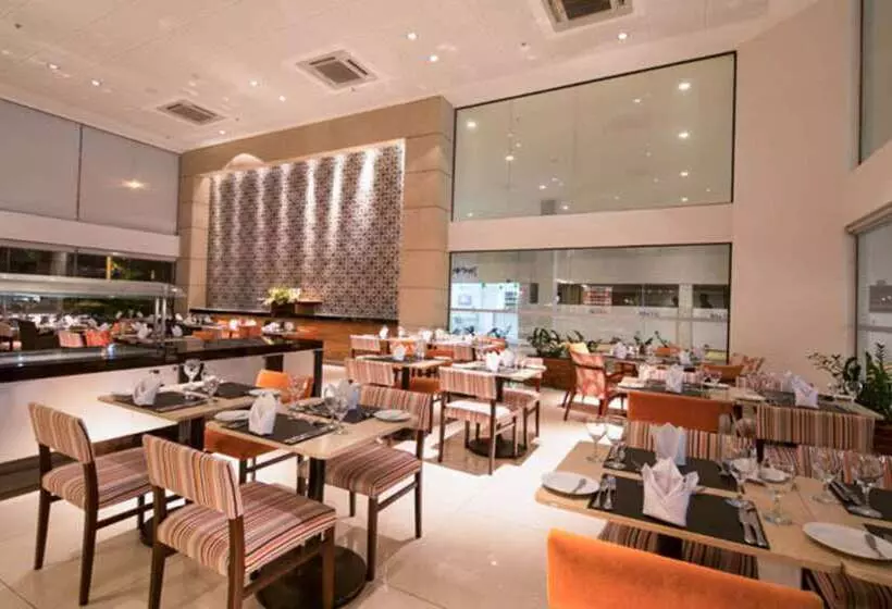 Quality Hotel & Suítes São Salvador