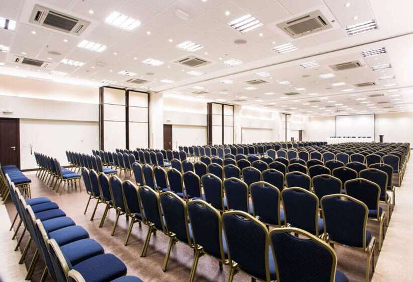 Quality Hotel & Suítes São Salvador