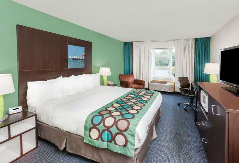 فندق Super 8 By Wyndham Stevensville St Joseph