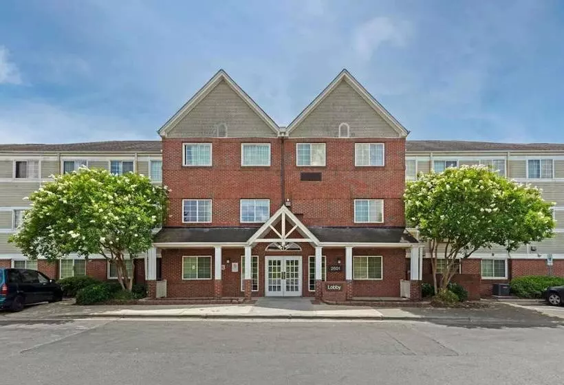 Mainstay Suites Raleigh North