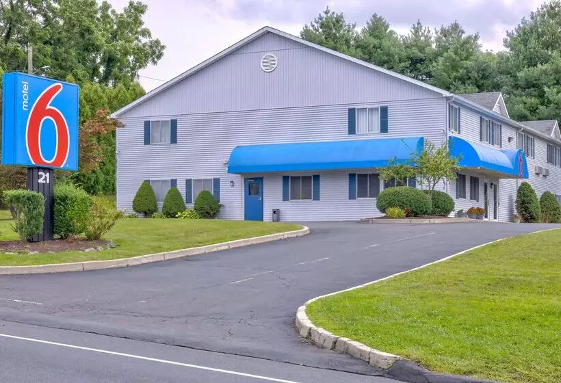 Motel 6 Bethel, Ct Danbury