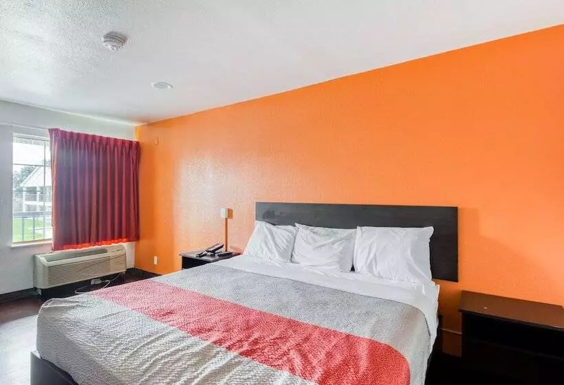 OYO Hotel Baton Rouge East I-12