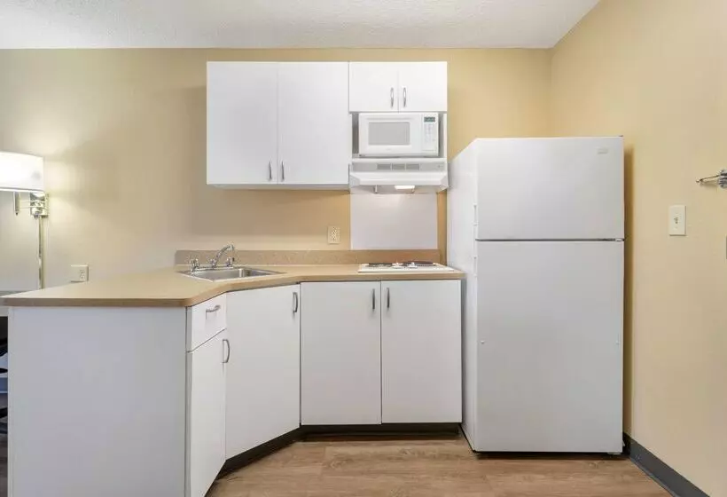 Extended Stay America Suites  Stockton  Tracy