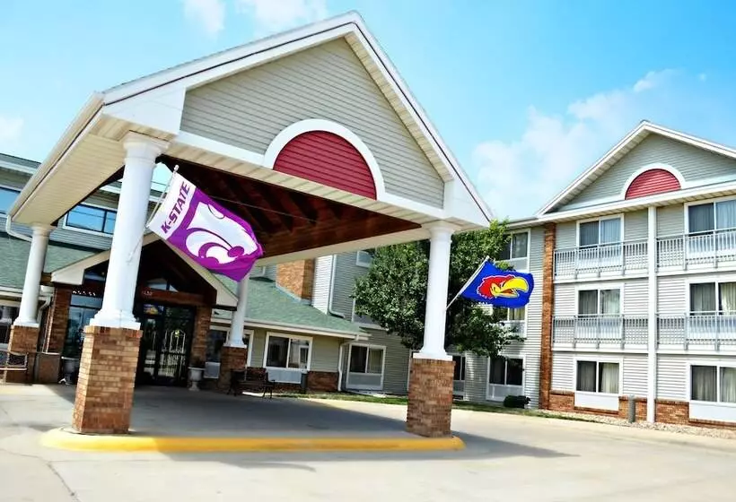 Fossil Creek Hotel And Suites