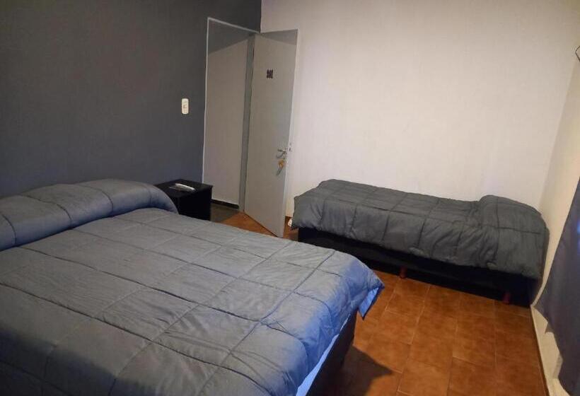 Hostel Mendoza Suites