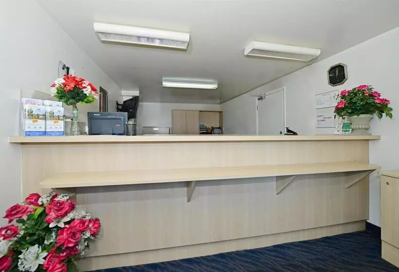 ホテル Americas Best Value Inn Battle Creek