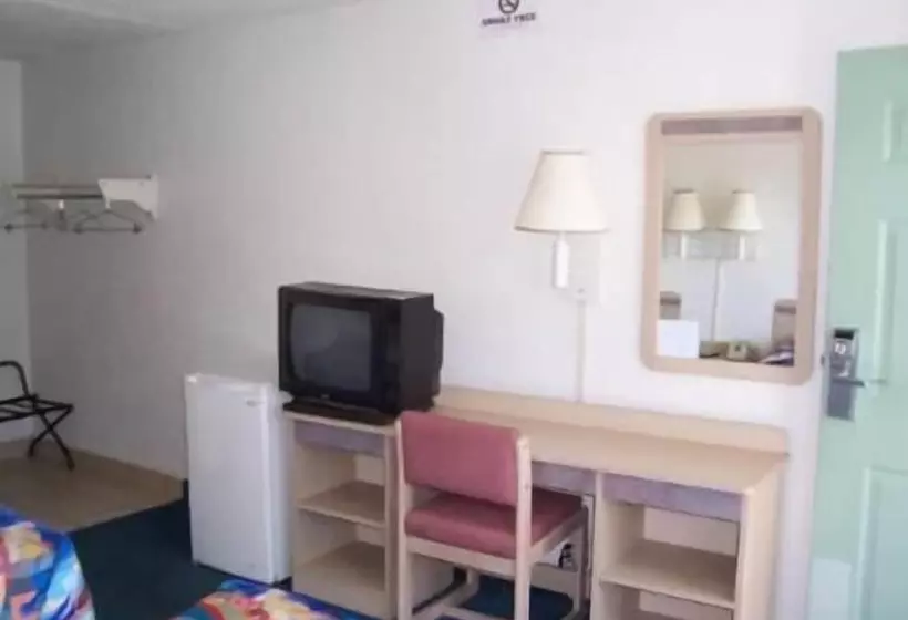 ホテル Americas Best Value Inn Battle Creek