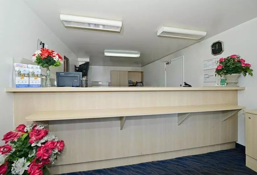 ホテル Americas Best Value Inn Battle Creek