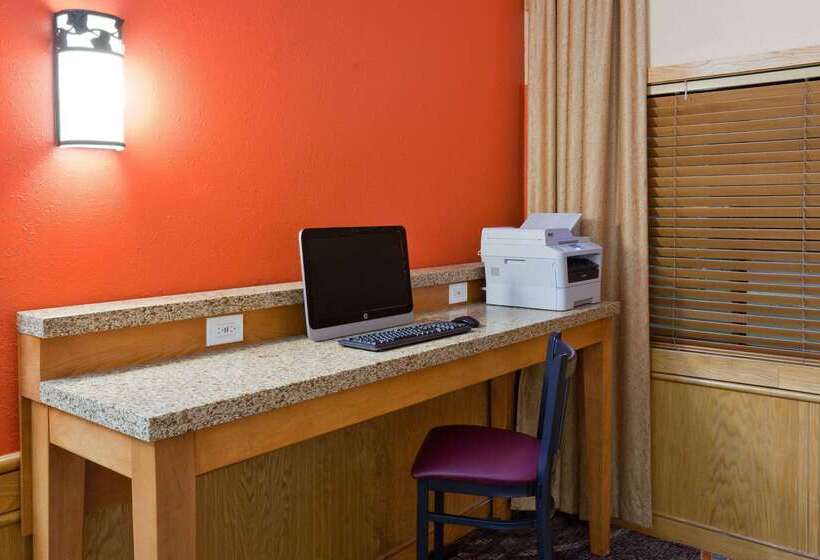 酒店 Americinn By Wyndham Shakopee Near Canterbury Park