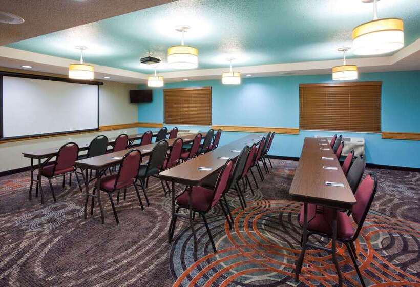 酒店 Americinn By Wyndham Shakopee Near Canterbury Park