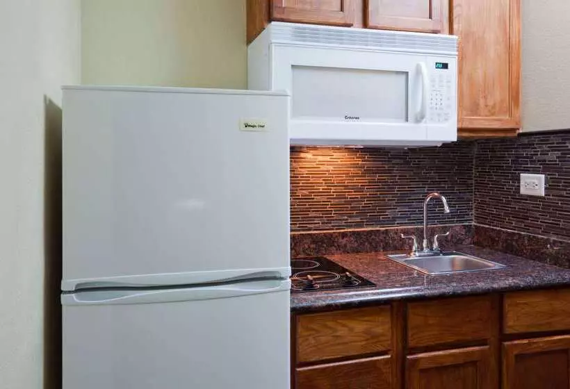 酒店 Americinn By Wyndham Shakopee Near Canterbury Park