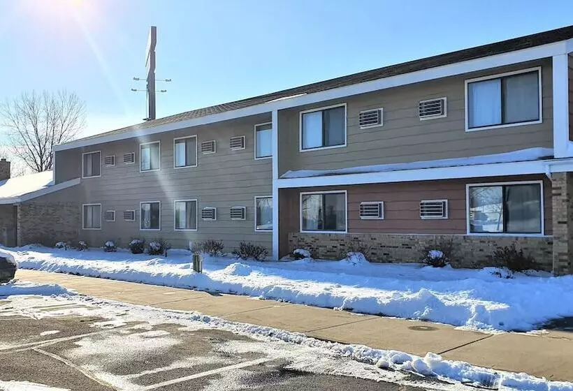 Hotelli Amerivu Inn & Suites Avon