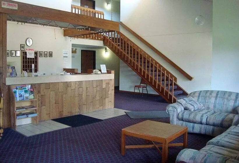 Hotelli Amerivu Inn & Suites Avon