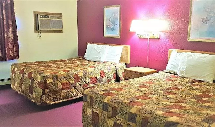 Hotelli Amerivu Inn & Suites Avon