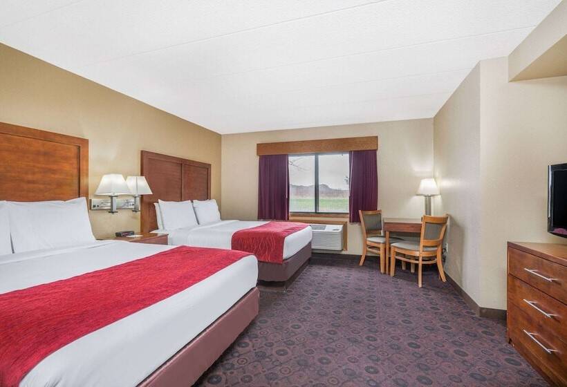 ホテル Baymont By Wyndham Kasson Rochester Area