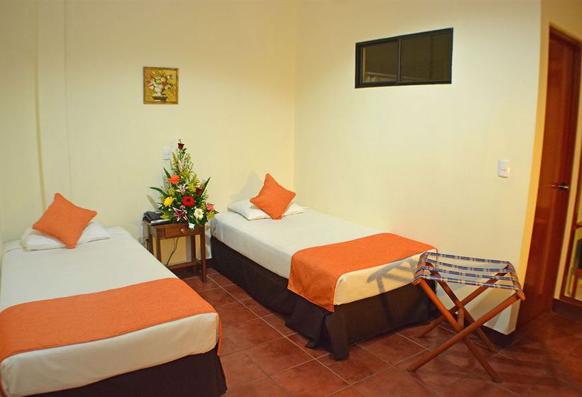 ホテル Las Mercedes Leon