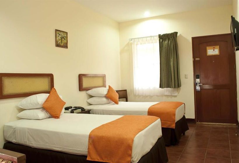 ホテル Las Mercedes Leon