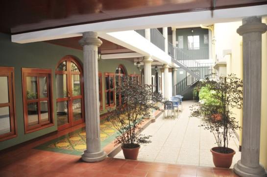 ホテル Las Mercedes Leon