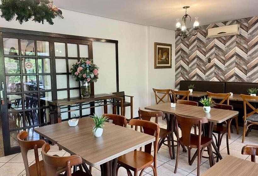 Отель Blumenhof