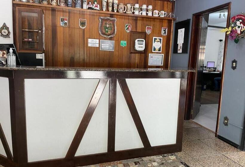 Отель Blumenhof